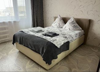 Сдам в аренду однокомнатную квартиру, 28 м2, Саратов, улица имени П.Ф. Батавина, 11