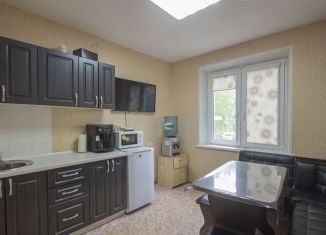 3-комнатная квартира на продажу, 77.3 м2, Челябинск, улица Клайна, 2, Курчатовский район