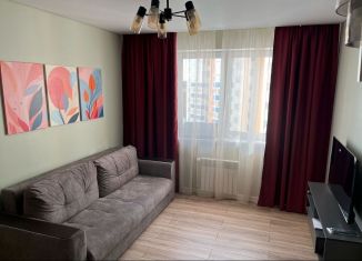 2-комнатная квартира в аренду, 38 м2, Ревда, улица Интернационалистов, 44/6