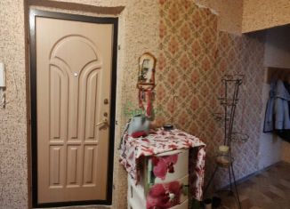 Сдаю в аренду 2-ком. квартиру, 51 м2, Тобольск, микрорайон Менделеево, 22
