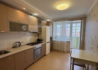 Продаю 1-комнатную квартиру, 55 м2, Чебоксары, проспект Максима Горького, 34/2, Московский район