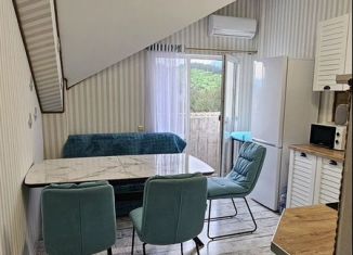 2-ком. квартира в аренду, 65 м2, Геленджик, Верхняя улица, 13/1