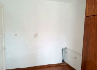 Трехкомнатная квартира на продажу, 42 м2, Барнаул, улица Малахова, 45/116