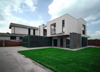 Дом на продажу, 393.9 м2, деревня Глухово, Луговая улица