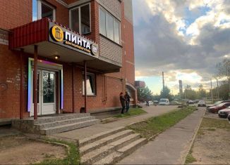 Продаю помещение свободного назначения, 94 м2, Псков, улица Шестака, 10А