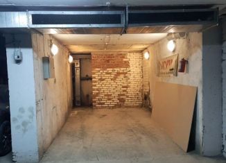 Аренда машиноместа, 18 м2, Екатеринбург, улица Школьников