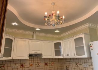 Сдам в аренду 3-комнатную квартиру, 90 м2, Котельники, Сосновая улица, 2к4, ЖК Белые Росы