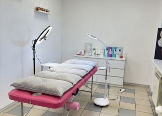 Сдача в аренду офиса, 17 м2, Екатеринбург, улица Цвиллинга, 6