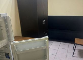 Сдаю в аренду комнату, 10 м2, Москва, улица Красного Маяка, 15Ас1, ЮАО