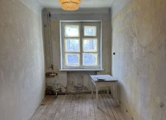 Продается 2-ком. квартира, 43 м2, Чапаевск, улица Гайдара, 1