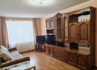 Сдам в аренду двухкомнатную квартиру, 55 м2, Владимир, проспект Строителей, 15Е