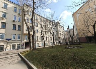 Продается квартира студия, 11.5 м2, Москва, улица Земляной Вал, 65, метро Марксистская