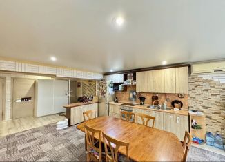 Сдается 3-ком. квартира, 86 м2, Сочи, Звёздная улица, 1, микрорайон Совхоз Приморский