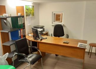 Продам помещение свободного назначения, 70 м2, Тольятти, улица Свердлова, 22А