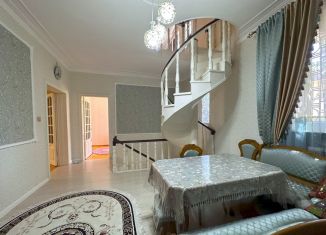 Аренда дома, 280 м2, Махачкала, улица Малыгина, 39А