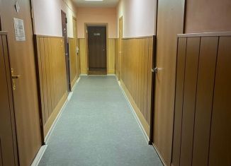 Продажа офиса, 64.3 м2, село Большеустьикинское, улица Ленина, 20