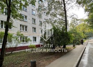 Продаю 3-комнатную квартиру, 59 м2, Москва, Молдавская улица, 6, ЗАО