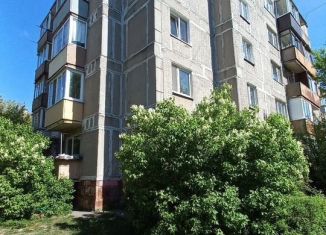 Продаю 3-ком. квартиру, 67 м2, Калининград, Мукомольная улица, 12А