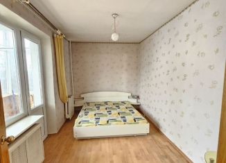 Двухкомнатная квартира на продажу, 53 м2, Чайковский, улица Декабристов, 3/2