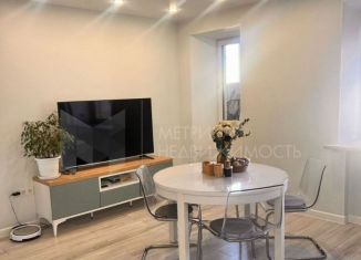 Продам трехкомнатную квартиру, 65 м2, Тюмень, улица Избышева, 6, ЖК Нефтяник