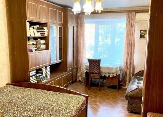 Продается 3-комнатная квартира, 59 м2, Краснодар, улица Братьев Дроздовых, 16, улица Братьев Дроздовых