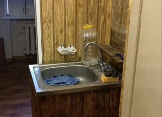 Однокомнатная квартира на продажу, 12 м2, Старый Оскол, микрорайон Горняк, 10