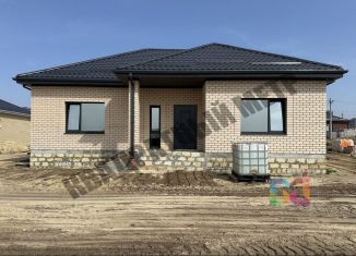 Продаю дом, 115 м2, Элиста, 9-й микрорайон, улица имени Л.А. Юдиной