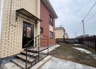 Продам дом, 137 м2, деревня Крутая, Апельсиновая улица, 4