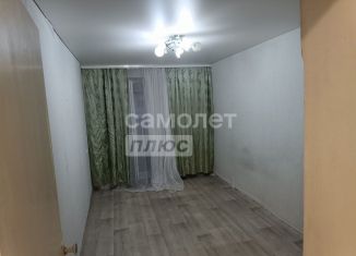 Продается 3-комнатная квартира, 65 м2, Тюмень, улица Карла Маркса, 110А