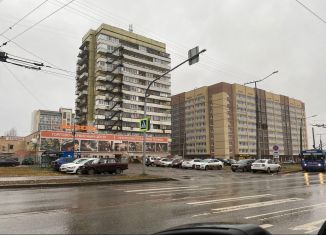 Продажа торговой площади, 972.3 м2, Коми, улица Морозова, 105