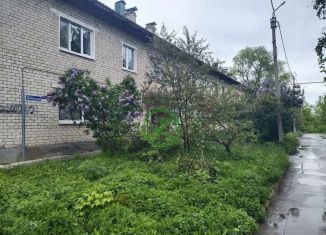 Продажа трехкомнатной квартиры, 50 м2, Сызрань, Нефтебазная улица, 9