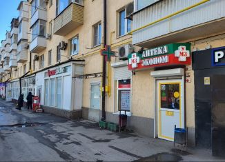 Продаю торговую площадь, 141.1 м2, Таганрог, улица Чехова, 269