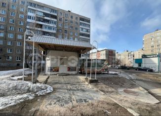 Продаю торговую площадь, 16.5 м2, Мончегорск, Кумужинская улица, 5А