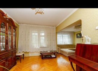 Продам четырехкомнатную квартиру, 135 м2, Челябинск, улица Тимирязева, 12