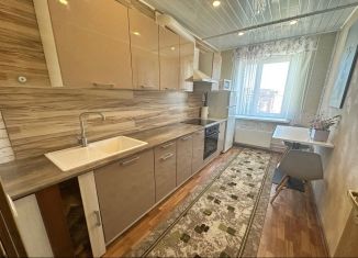 Продажа трехкомнатной квартиры, 74 м2, Кронштадт, улица Гидростроителей, 6