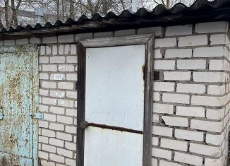 Продаю гараж, 10 м2, Киров, Семаковский переулок