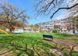 Продам 1-ком. квартиру, 18.9 м2, Ессентуки, улица Фридриха Энгельса, 38