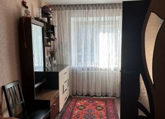 Продам 2-ком. квартиру, 42.1 м2, Дзержинск, улица Гайдара, 27