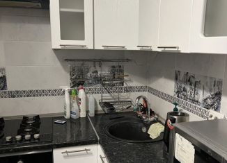 Продам 1-ком. квартиру, 33 м2, Псков, Юбилейная улица