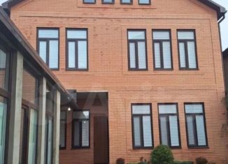 Продается дом, 240 м2, посёлок городского типа Ленинкент, Избербашская улица, 15