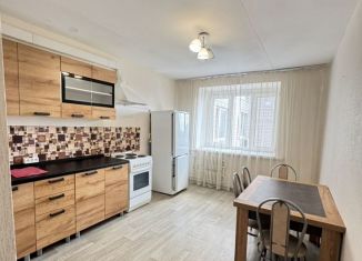 Сдается 3-ком. квартира, 85 м2, Воронеж, улица Димитрова, 2А, Левобережный район