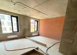 Продаю 2-ком. квартиру, 43 м2, Москва, станция ЗИЛ, улица Родченко, 2