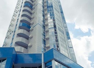 Продаю 3-ком. квартиру, 104 м2, Краснодар, улица Шоссе Нефтяников, 18к4, Западный округ