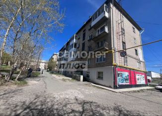 Продается 2-комнатная квартира, 41.3 м2, Серов, улица Победы, 17