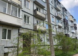 Продам 3-комнатную квартиру, 63.4 м2, Псковская область, деревня Черёха, 148