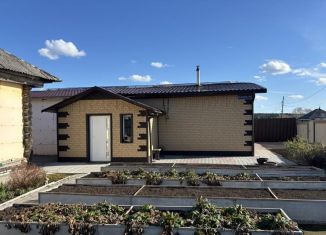 Продаю коттедж, 179 м2, Березники, улица Лазарева, 34