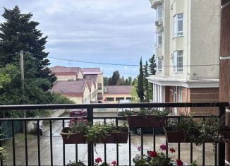 1-ком. квартира в аренду, 40 м2, Сочи, улица Пирогова, 5, микрорайон Новый Сочи