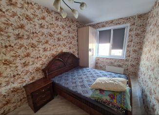 Сдам 2-ком. квартиру, 50.2 м2, Мурманская область, Морошковая улица, 2