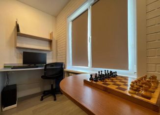 Продам трехкомнатную квартиру, 67.8 м2, Шелехов, 1-й микрорайон, 28