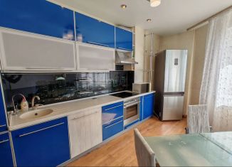 Сдаю в аренду 2-комнатную квартиру, 80 м2, Новосибирск, Военная улица, 9/1, ЖК Военная Горка